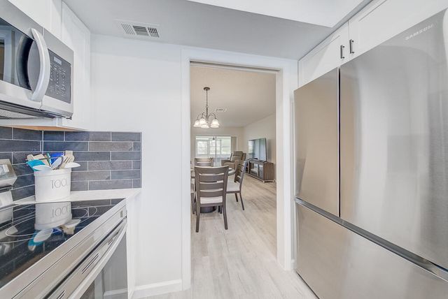 2693 Emory Drive E I, West Palm Beach, FL 33415