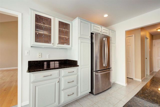 15756 Lamont Drive, Macomb Township, MI 48042