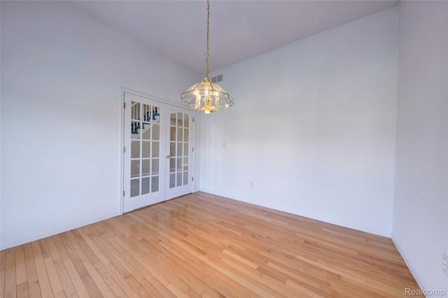 15756 Lamont Drive, Macomb Township, MI 48042