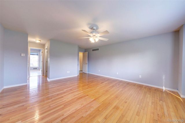 15756 Lamont Drive, Macomb Township, MI 48042