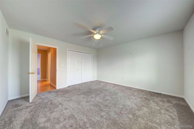 15756 Lamont Drive, Macomb Township, MI 48042