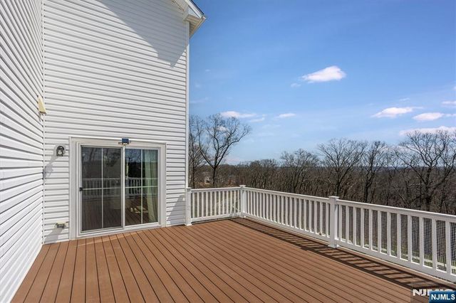 37 Esposito Lane, Roxbury Township, NJ 07850