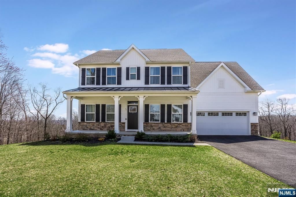 37 Esposito Lane, Roxbury Township, NJ 07850