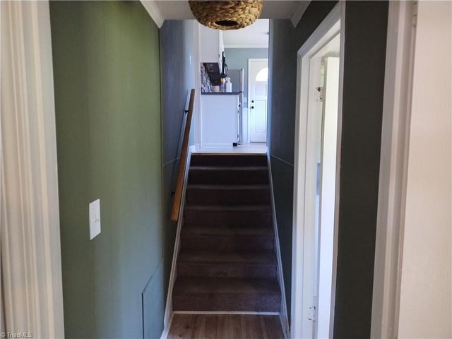 113 Merrydale Court, King, NC 27021