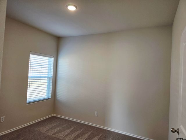 1103 Park Meadows Dr., Whitehouse, TX 75791