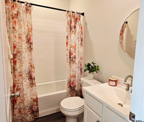 1103 Park Meadows Dr., Whitehouse, TX 75791