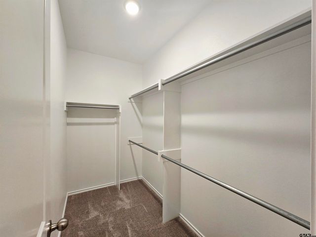 1103 Park Meadows Dr., Whitehouse, TX 75791