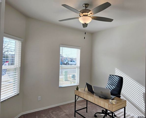 1103 Park Meadows Dr., Whitehouse, TX 75791