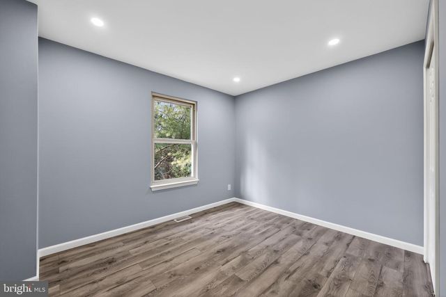 14 REGENT CT, Medford, NJ 08055