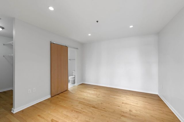 3104 W Lake Street 104, Minneapolis, MN 55416