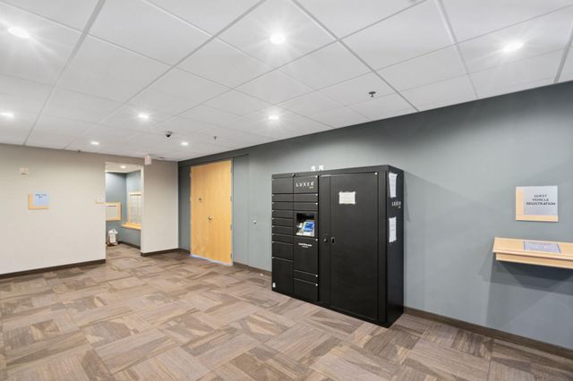 3104 W Lake Street 104, Minneapolis, MN 55416
