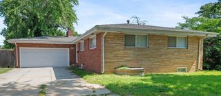 2302 E Blake St, Wichita, KS 67211