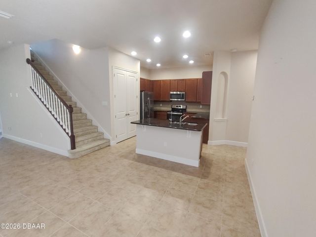 727 Aldenham Lane, Ormond Beach, FL 32174
