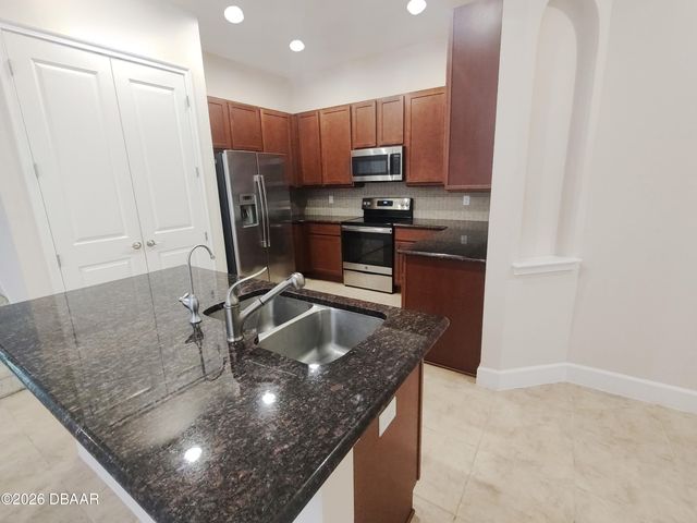 727 Aldenham Lane, Ormond Beach, FL 32174