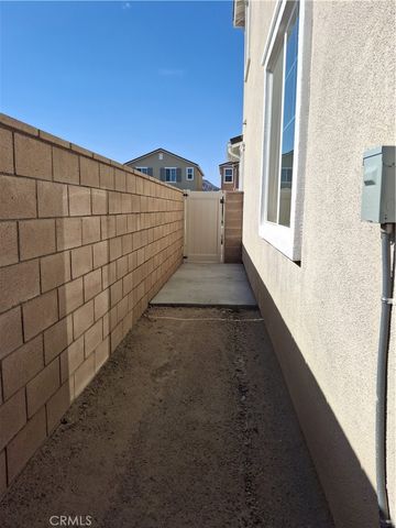 31329 MINERS RIDGE Loop, Winchester, CA 92596