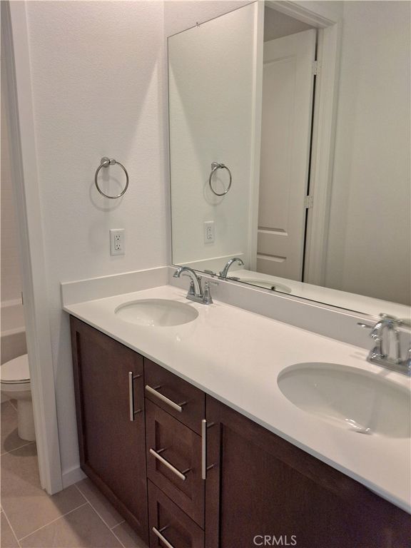 Image 12 of property listing at 31329 MINERS RIDGE Loop, Winchester, CA 92596
