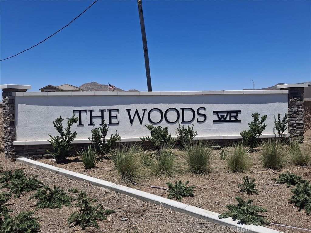 Image 19 of property listing at 31329 MINERS RIDGE Loop, Winchester, CA 92596
