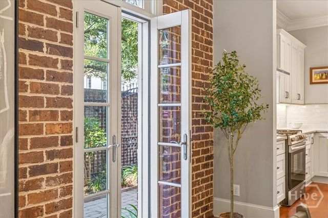 462 Montgomery Street, Savannah, GA 31401