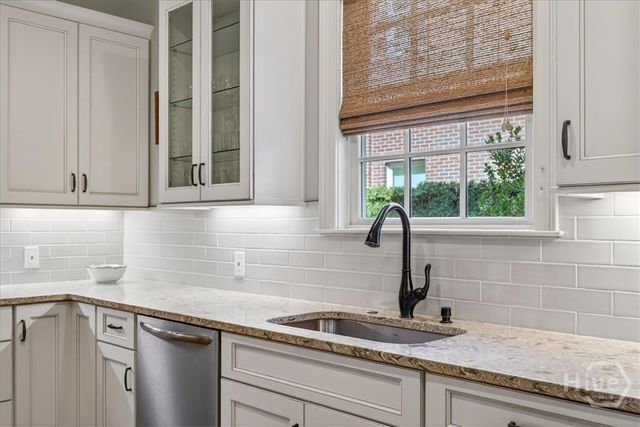 462 Montgomery Street, Savannah, GA 31401