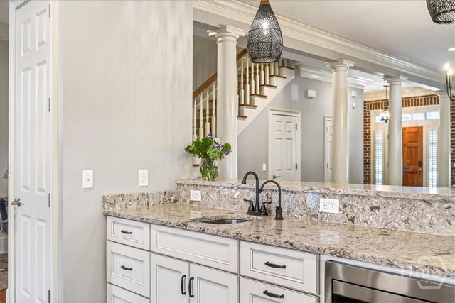462 Montgomery Street, Savannah, GA 31401