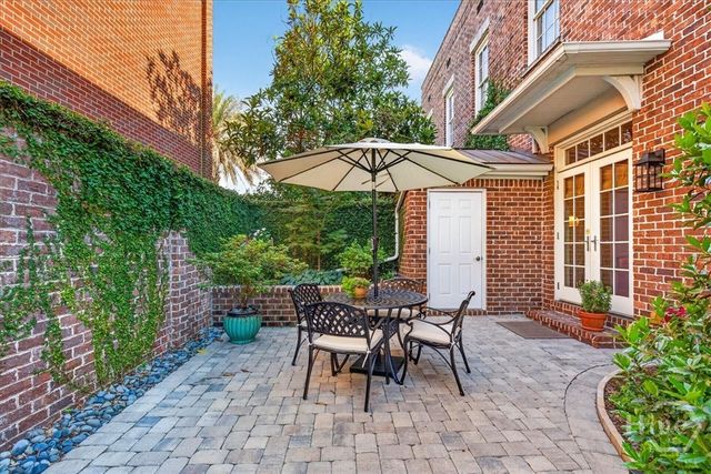 462 Montgomery Street, Savannah, GA 31401
