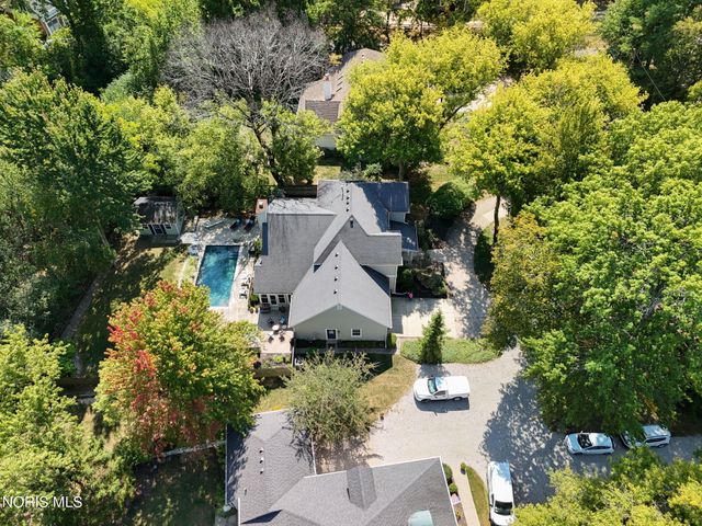 29036 E River Road, Perrysburg, OH 43551