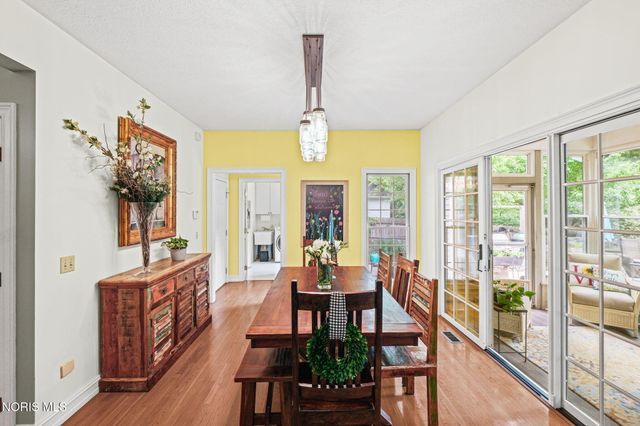 29036 E River Road, Perrysburg, OH 43551
