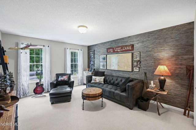 29036 E River Road, Perrysburg, OH 43551