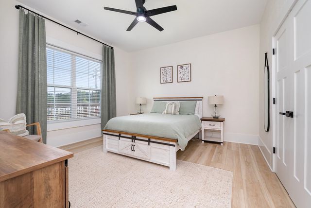 334 S Howard Avenue, Landrum, SC 29356