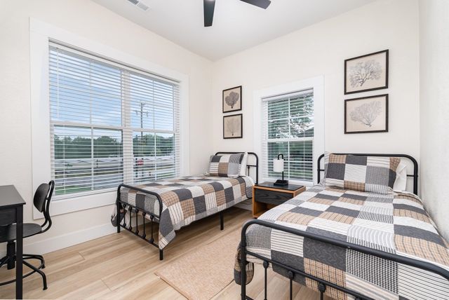 334 S Howard Avenue, Landrum, SC 29356