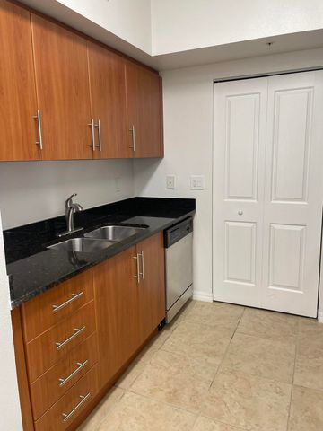 600 S Dixie Highway 825, West Palm Beach, FL 33401