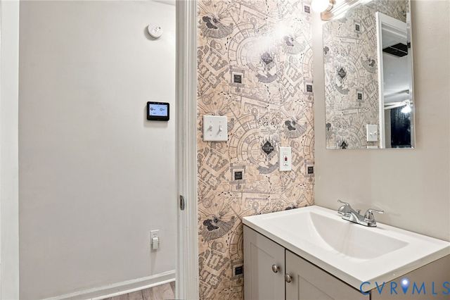 11307 Great Branch Dr, Chester, VA 23831