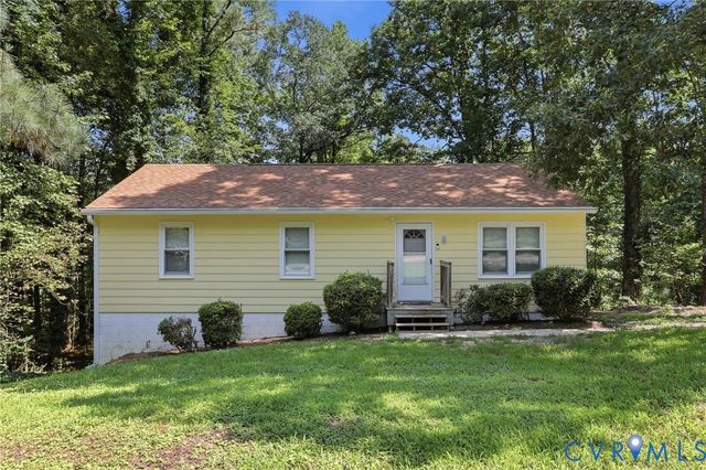 11307 Great Branch Dr, Chester, VA 23831