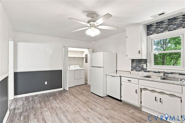11307 Great Branch Dr, Chester, VA 23831