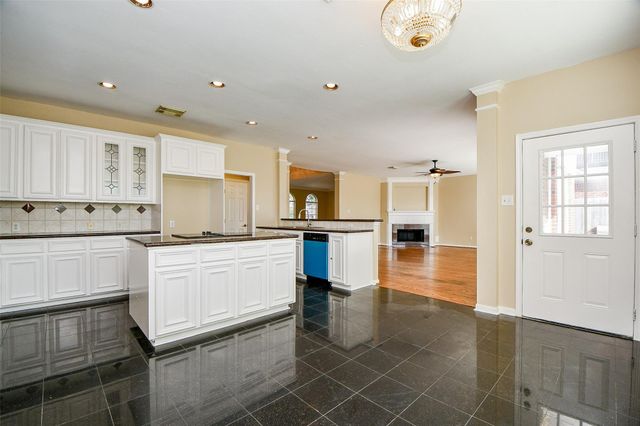 12307 S Shadow Cove Drive, Houston, TX 77082