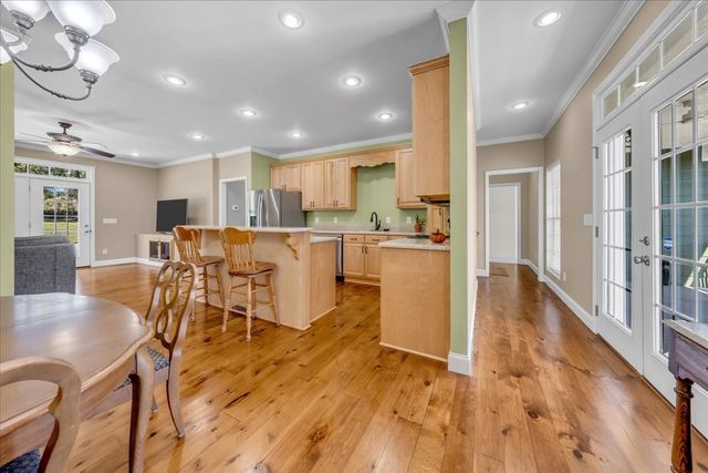 131 Butterfly Ln, Bell Buckle, TN 37020