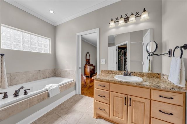 131 Butterfly Ln, Bell Buckle, TN 37020