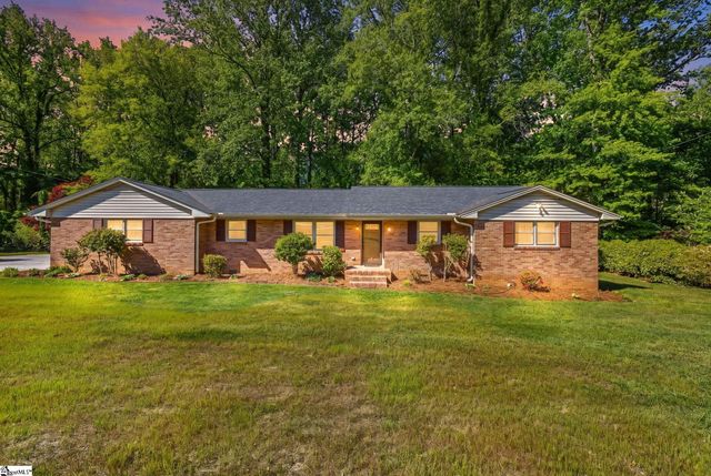 11 Fontana Drive, Greenville, SC 29609