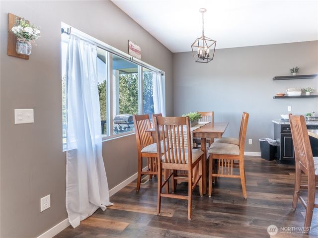 202 Chipmunk Trail Road, East Wenatchee, WA 98802