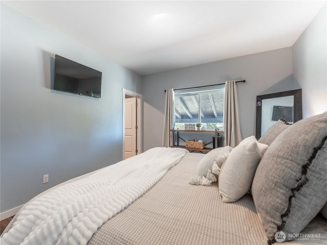 202 Chipmunk Trail Road, East Wenatchee, WA 98802