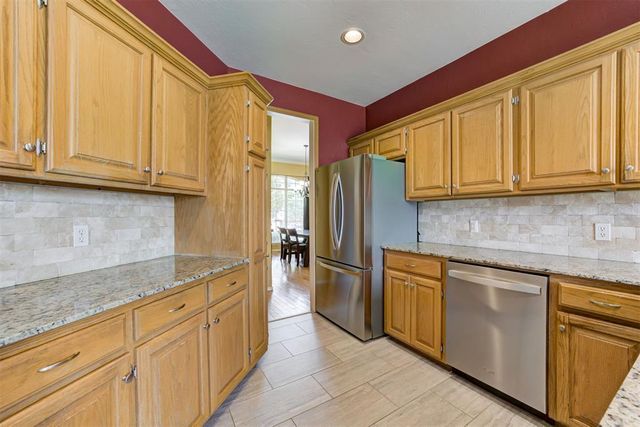 1112 Copperfield Drive, Edmond, OK 73003