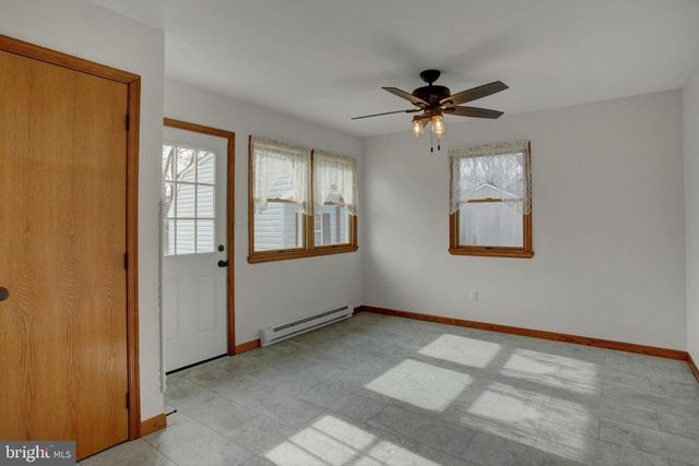 1612 MAGNOLIA COURT, Chambersburg, PA 17202