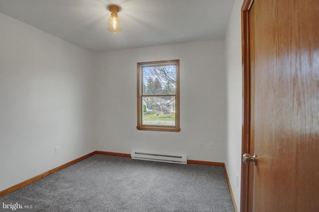 1612 MAGNOLIA COURT, Chambersburg, PA 17202