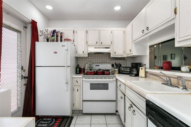 4411 NW 16th Street F109, Fort Lauderdale, FL 33313