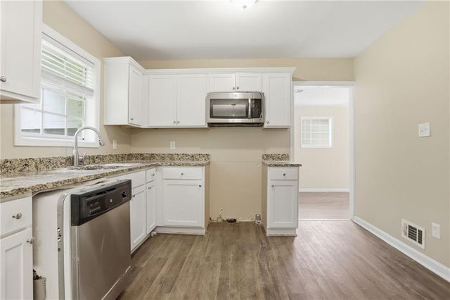 2749 Williamsburg Drive, Decatur, GA 30034