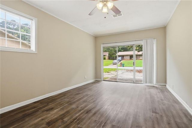 2749 Williamsburg Drive, Decatur, GA 30034