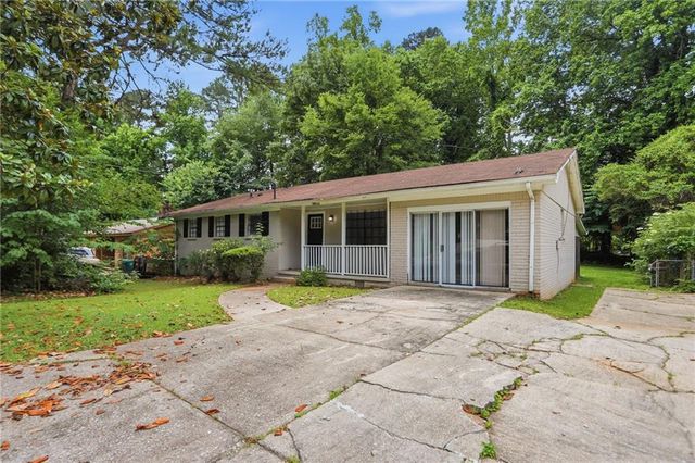 2749 Williamsburg Drive, Decatur, GA 30034