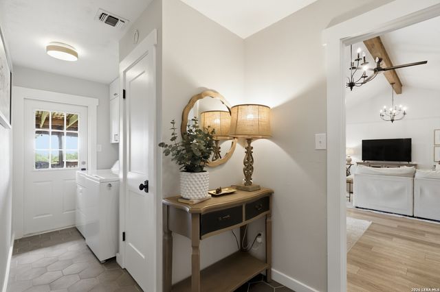8908 CEDAR TRL, Boerne, TX 78006