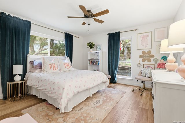 8908 CEDAR TRL, Boerne, TX 78006