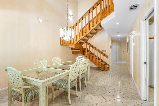 5109 N Ocean E Boulevard E, Ocean Ridge, FL 33435